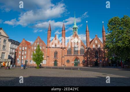 Lübeck Deutschland - Mai 25. 2017: Krankenhaus des Heiligen Geistes an einem sonnigen Tag Stockfoto