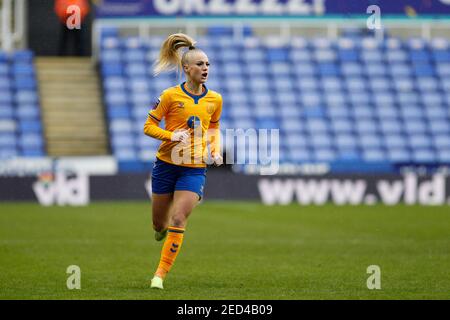 Reading, Vereinigtes Königreich. Februar 2021, 14th. EDGWARE, ENGLAND - FEBRUAR 14: Während der Barclays FA Women's Super League zwischen Reading und Everton im Madejski Stadium, Reading UK am 14th. Februar 2021 Credit: Action Foto Sport/Alamy Live News Stockfoto