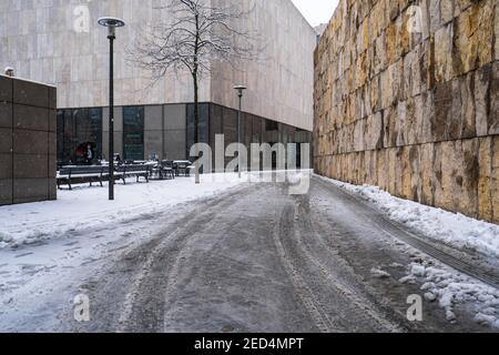 St. Jakobs Platz und das Jüdische Museum im Schnee, München Stockfoto