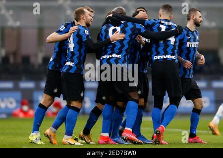 Mailand, Italien. Februar 2021, 14th. 2/14/2021 - Romelu Lukaku (FC Internazionale) feiert nach dem Tor der Opener während FC Internazionale gegen SS Lazio, italienische Fußballserie A Spiel in Mailand, Italien, Februar 14 2021 (Foto von IPA/Sipa USA) Kredit: SIPA USA/Alamy Live News Stockfoto