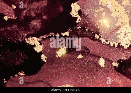 Burgunder und Gold Muster mit Textur von Geode und funkelt. Abstrakter Vektor-Hintergrund in Alkoholtinte Technik. Moderne Farbe mit Glitzer. Vorlage Stock Vektor