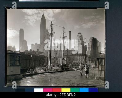 Fulton Street Dock, Skyline von Manhattan, Manhattan Stockfoto