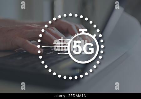 5g-Konzept mit einem Bild im Hintergrund Stockfoto