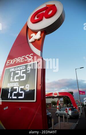 13,07.2019, Belfast, Nordirland, Vereinigtes Königreich - Go Tankstelle gehört zu einem der größten Energieversorger auf der Insel Irland Stockfoto