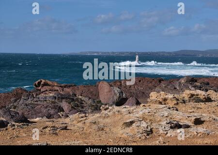 Faro mangiabarche, berühmter Leuchtturm in Calasetta, Sant Antioco, Sardinien, Italien Stockfoto