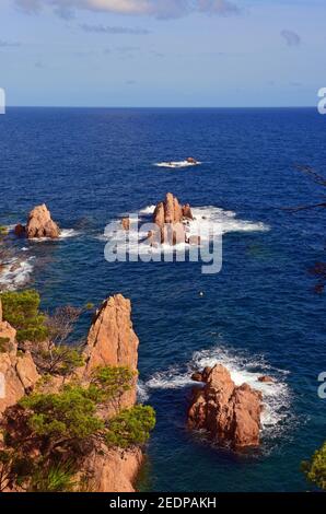 Felskosten der Costa Brava, Spanien, Katalonia, Sant Feliu De Guixols Stockfoto