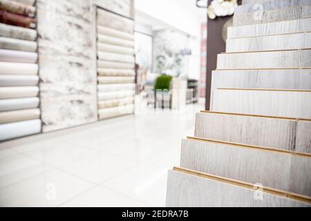 Markt Laminat und Parkett Holzspanplatte, Architektur und Konstruktion für Bodenbeläge und Innenarchitektur. Stockfoto