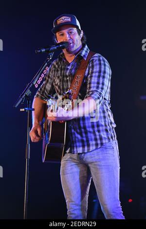 Delray Beach. Februar 2021, 14th. Easton Corbin tritt am 14. Februar 2021 im Old School Square Pavilion in Delray Beach, Florida auf. Kredit: Mpi04/Media Punch/Alamy Live Nachrichten Stockfoto