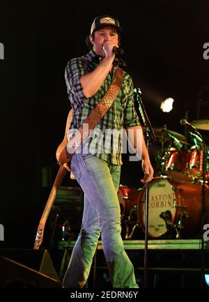 Delray Beach. Februar 2021, 14th. Easton Corbin tritt am 14. Februar 2021 im Old School Square Pavilion in Delray Beach, Florida auf. Kredit: Mpi04/Media Punch/Alamy Live Nachrichten Stockfoto