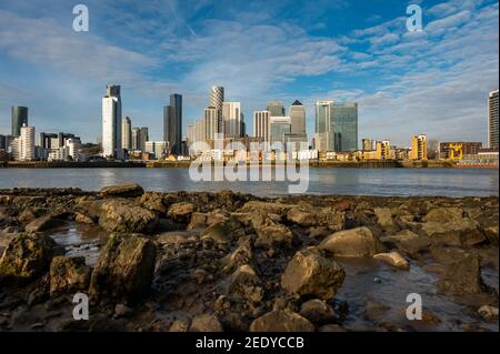 Die Wolkenkratzer von Canary Wharf, Londons Finanzhauptstadt Stockfoto