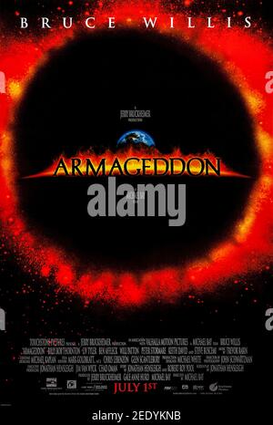 Armageddon (1998) unter der Regie von Michael Bay mit Bruce Willis, Billy Bob Thornton und Ben Affleck. Nachdem die NASA entdeckt hat, dass ein Asteroid der Größe von Texas in weniger als einem Monat auf die Erde eintreffen wird, rekrutiert sie ein untaugbares Team von Tiefkernbohrern, um den Planeten zu retten. Stockfoto