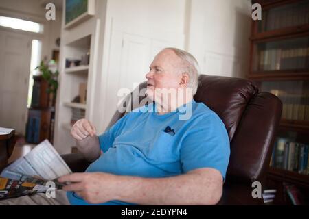 BEAUFORT, SOUTH CAROLINA - 17. SEPTEMBER 2015: Ehrliche Portrait von bestsellerautor Pat Conroy, der meistverkauften Romane gehören Prinz von Gezeiten und Stockfoto