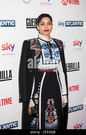 Frieda Pinto kommt bei der Guerilla UK Premiere von Sky Atlantic im Curzon, Bloomsbury, London, an. Bilddatum: Donnerstag, 6th. April 2017. Bildnachweis sollte lauten: © DavidJensen Stockfoto