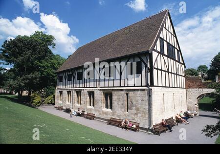 VEREINIGTES KÖNIGREICH. England. York. Das Hospitium in den Museumsgärten. Stockfoto