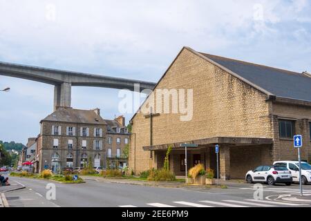 Saint-Brieuc, Frankreich - 27. August 2019: Notre Dame du Bon Secours oder Unsere Liebe Frau der Guten Hilfe katholische Kirche in Port du Legue in Plerin, Bretagne Stockfoto