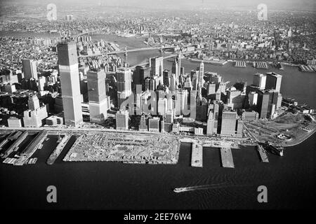 Lower Manhattan with World Trade Center & Other Construction, New York City, New York, USA, Thomas J. O'Halloran, 11. Januar 1971 Stockfoto