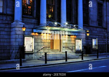 Dublin, Irland. Das Gate Theatre, das 1786 als The Assembly Rooms gegründet wurde, wurde 1928 in einen Theatersaal umgewandelt. Stockfoto