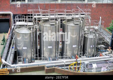 Dublin, Irland. Lagertanks im Guinness Storehouse in St. James Gate Dublin. Guinness braut seit 1759 Bier in Irland. Stockfoto