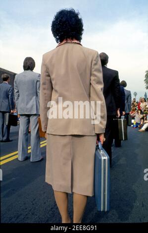 Präzisionsbohrteam mit kurzen Fallbohrlöten bei der Doo Dah Parade in Pasadena, CA Stockfoto