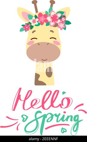 Lustiges Poster mit einer Giraffe. Hallo Frühling. Gelbe Giraffe in einem Kranz aus zarten Blüten. Grüne und pinke Schriftzüge. Vektordruck für Kinder, Karten, T-Shirts, Verpackungen. Cartoon-Stil Stock Vektor