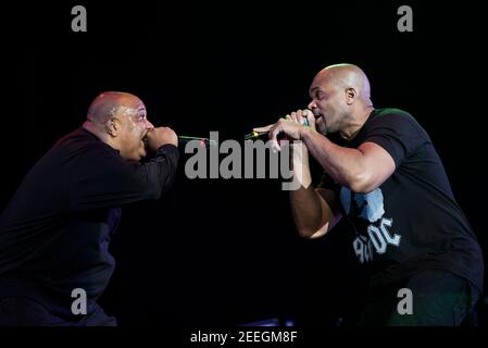 Joseph Simmons und Daryll McDaniels von Run DMC treten am 2. Tag des Isle of Wight Festivals 2017, Seaclose Park, Isle of Wight auf. Bilddatum: Freitag, 9th. Juni 2017. Bildnachweis sollte lauten: © DavidJensen Stockfoto