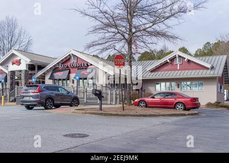 Buford, USA - Jan 17th 2021: Außenansicht des Restaurants Red Lobster in Buford, GA Stockfoto