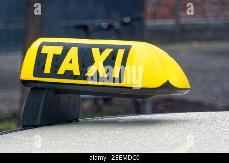 Taxi Schild, Nahaufnahme , Symbolaufnahme, Berlin Stockfoto
