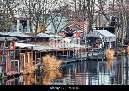 Wegen des Corona-Lockdowns geschlossener Club der Visionäre und Freischwimmer in Berlin-Treptow im Januar 2021 Stockfoto