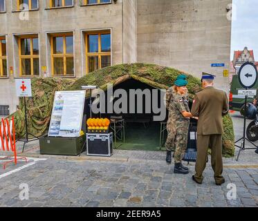 Breslau August 15 2018 Polnisches Truppenfest auf dem Marktplatz Stockfoto