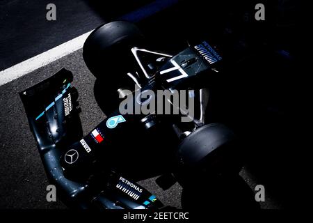 BOTTAS Valtteri (FIN), Mercedes AMG F1 GP W11 Hybrid EQ Power+, mit Logo auf der Vorderseite des Fahrzeugs für Sitrling MOOS, während des Emirates Formel 1 70th Anniversary Grand Prix 2020, vom 07. Bis 09. August 2020 auf dem Silverstone Circuit, in Silverstone, Großbritannien - Foto Florent Gooden / DPPI Stockfoto