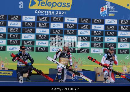 Podium während 2021 FIS Alpine Skiweltmeisterschaft - Parallel Riesenslalom - Männer, alpines Skirennen in Cortina (BL), Italien, Februar 16 2021 Stockfoto