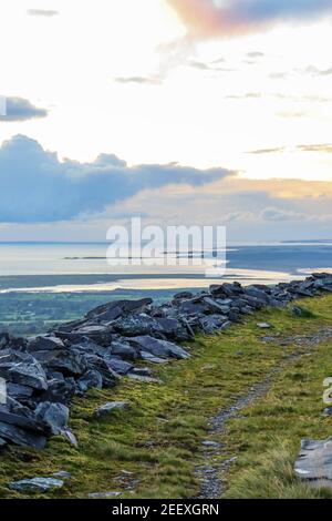 Abendhimmel vom Quarrymen Pfad moel tryfan Slate Quarry Rhosgadfan, Gwynedd, snowdonia, Nordwesten wales, Großbritannien Stockfoto