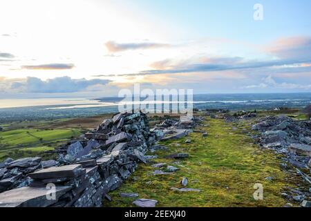 Abendhimmel vom Quarrymen Pfad moel tryfan Slate Quarry Rhosgadfan, Gwynedd, snowdonia, Nordwesten wales, Großbritannien Stockfoto