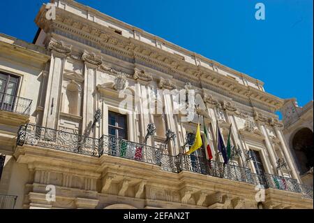 Municipio Gebäude in Siracusa (Palazzo del Vermexio), Sizilien, Italien Stockfoto