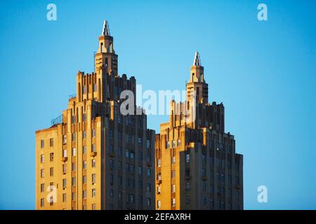 Hohe Ansicht der Gebäude, San Remo, New York City, New York State, USA Stockfoto