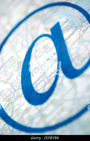 Nahaufnahme eines Å½at Å½symbol auf einem Globus Stockfoto