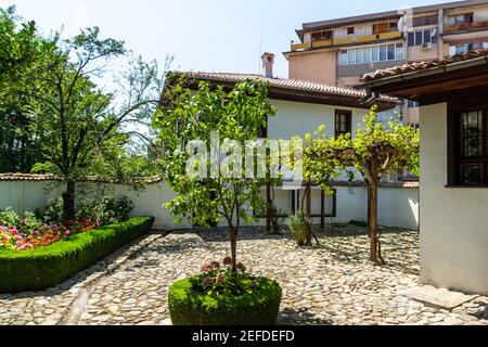 KARLOVO, BULGARIEN - 3. AUGUST 2014: Nationalmuseum Vasil Levski in der Stadt Karlovo, Region Plovdiv, Bulgarien Stockfoto