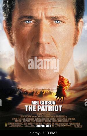 The Patriot (2000) Regie: Roland Emmerich mit Mel Gibson, Heath Ledger und Joely Richardson. Ein friedlicher Bauer wird während der amerikanischen Revolution dazu getrieben, die Kolonialmiliz zu führen, als ein sadistischer britischer Offizier seinen Sohn ermordet. Stockfoto