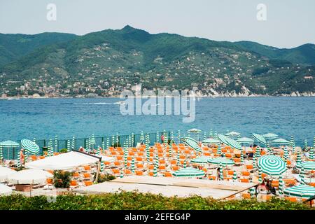 Blick von einem Ferienort, Italienische Riviera, Mar Ligure, Santa Margherita Ligure, Genua, Ligurien, Italien Stockfoto