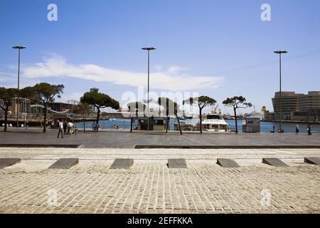 Gebäude am Wasser, World Trade Center, Barcelona, Spanien Stockfoto