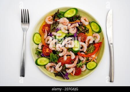 Frischer Garnelensalat Stockfoto