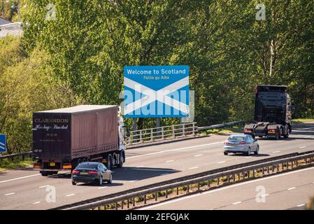 Willkommen in Schottland Schild, wo die M6 trifft die A74 M in der Nähe Gretna Green an der Grenze zwischen England und Schottland. Stockfoto