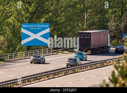 Willkommen in Schottland Schild, wo die M6 trifft die A74 M in der Nähe Gretna Green an der Grenze zwischen England und Schottland. Stockfoto