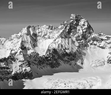 Saint Rhémy-en-Bosses, Aostatal, Italien: Das Triolet, vom Pain de Sucre aus gesehen. Stockfoto