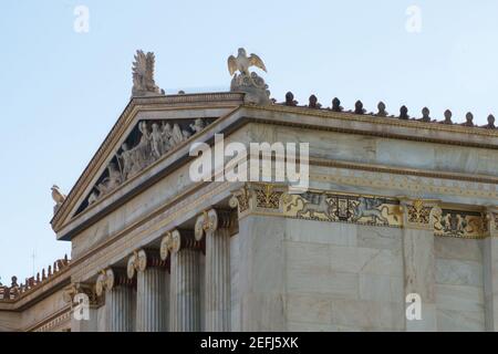 Fassade der Nationalen und Kapodistrian Universität von Athen entworfen von Christian Hansen Stockfoto