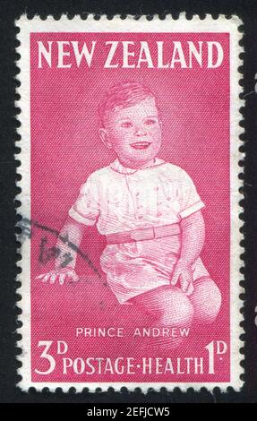 NEUSEELAND - UM 1963: Briefmarke gedruckt von Neuseeland, zeigt Prinz Andrew, um 1963 Stockfoto