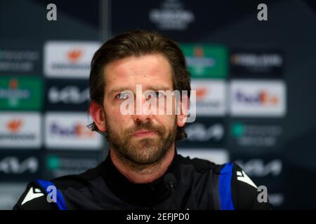 Kiew, Ukraine. Februar 2021, 17th. KIEW, UKRAINE - 17. FEBRUAR: Rik De Mil vom Club Brugge während einer Pressekonferenz des Club Brugge im NSK Olimpiyskiy am 17. Februar 2021 in Kiew, Ukraine, vor der UEFA Europa League Runde des Fußballspiels 32 gegen Dynamo Kiew. (Foto von Andrey Lukatsky/Orange Pictures) Credit: Orange Pics BV/Alamy Live News Stockfoto