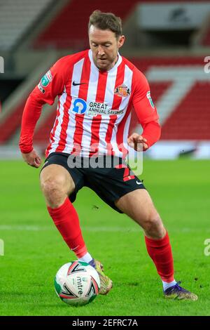 Sunderland, Großbritannien. Februar 2021, 17th. Aiden McGeady #28 von Sunderland mit dem Ball in Sunderland, UK am 2/17/2021. (Foto von Iam Burn/News Images/Sipa USA) Quelle: SIPA USA/Alamy Live News Stockfoto