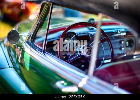 Lenkrad eines Classic 1952 Buick Roadmaster Cabriolet Stockfoto
