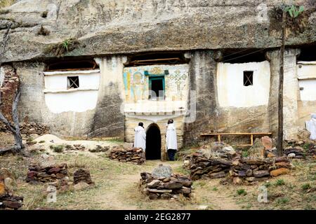 Die Felsenkirche von Medhane Alem Adi Kasho in Tigray, Äthiopien. Stockfoto